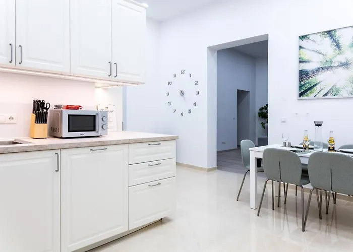Apartmán Family Deluxe A Stone Throw From The Centre And Danube Vídeň