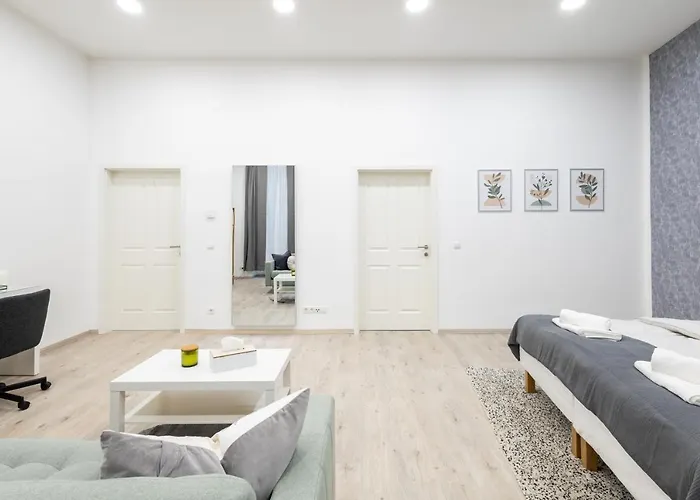 Apartmán Family Deluxe A Stone Throw From The Centre And Danube Vídeň