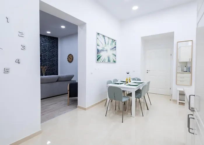 Apartmán Family Deluxe A Stone Throw From The Centre And Danube *